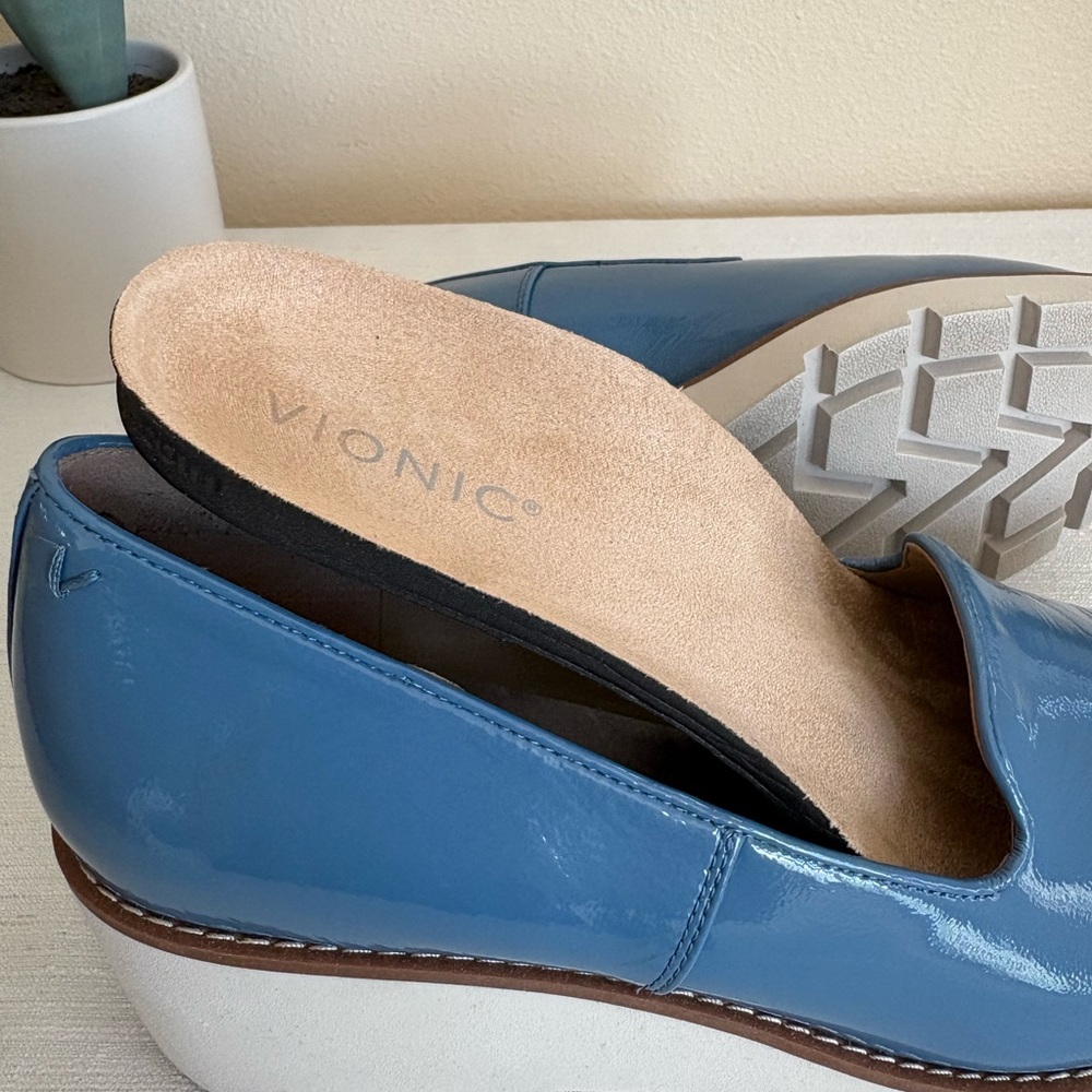 Vionic Willa Wedge Blue Patent Leather Loafers Women’s 11 - Picture 9 of 12